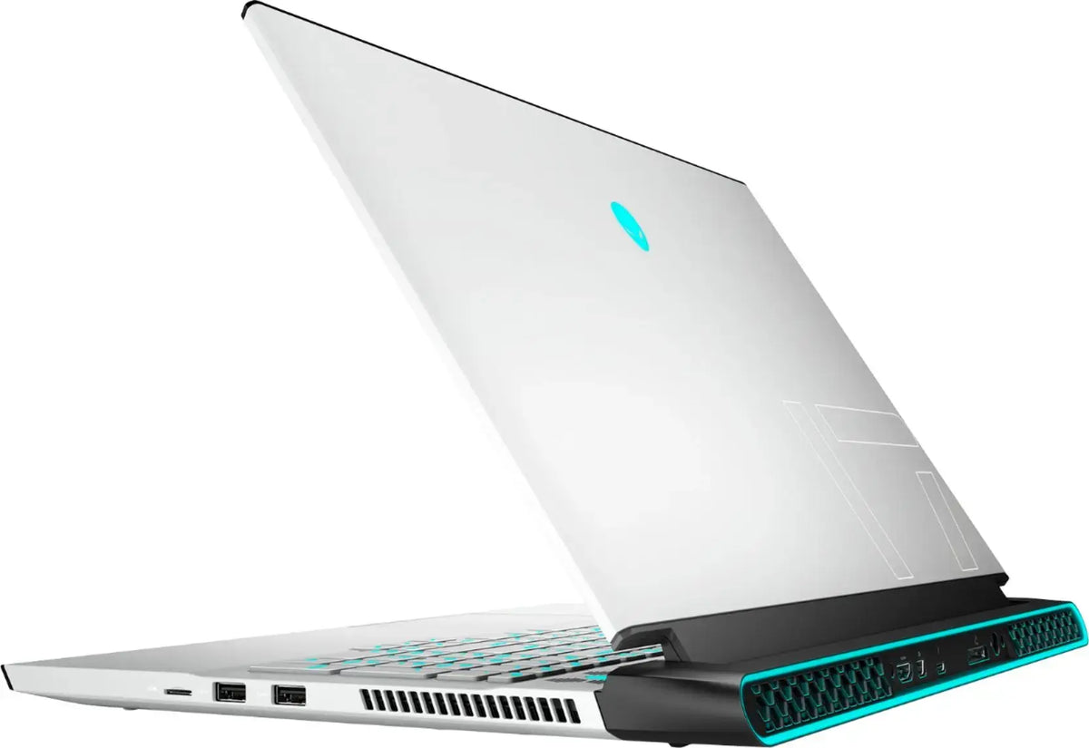 Alienware M17 R3 – 17.3" FHD 144Hz – i7-10750H – 16GB RAM – RTX 2060 – 256GB SSD - Image 3